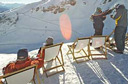 Sonnenbaden im Schnee